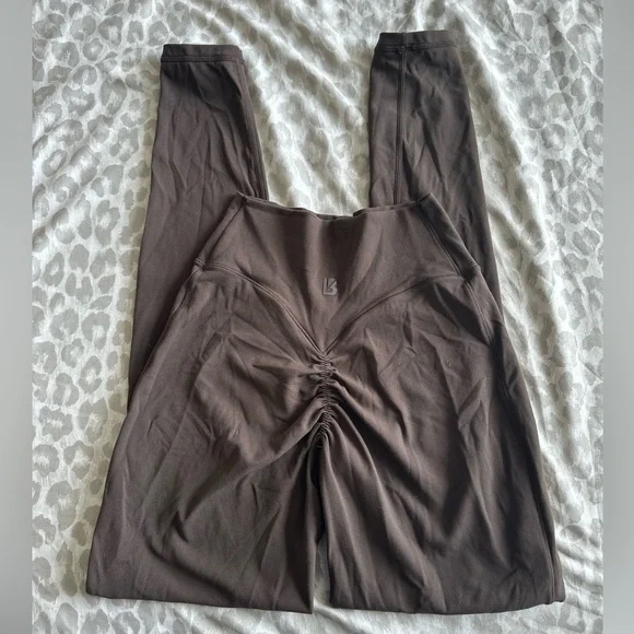 Buffbunny Cold Brew ☕️ Aggressive Scrunch Legging | Small - Picture 12 of 13